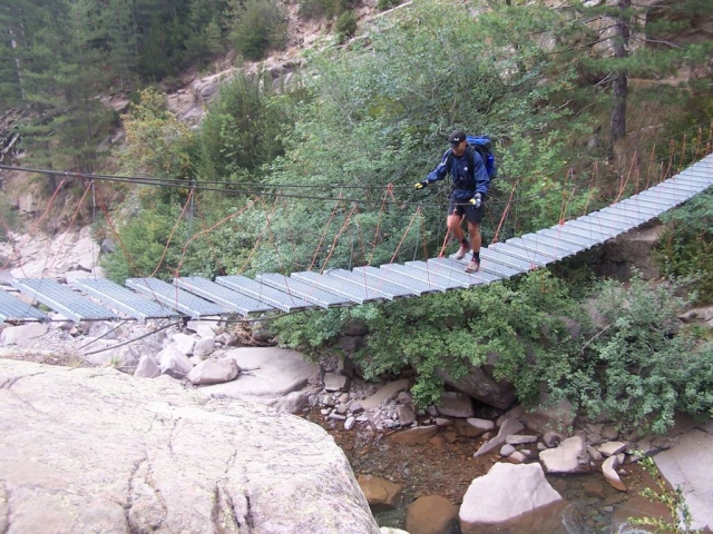 009 Etape 3, la passerelle de Spasimata.JPG